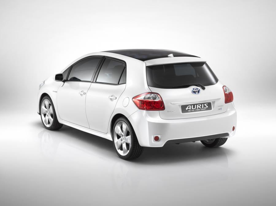  Toyota Auris HSD Full Hybrid Concept 2009 года  (фото 7 из 11)